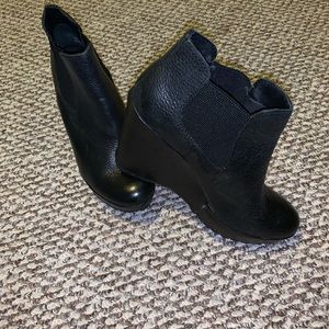 New Kork Ease Hyannis Wedge Booties